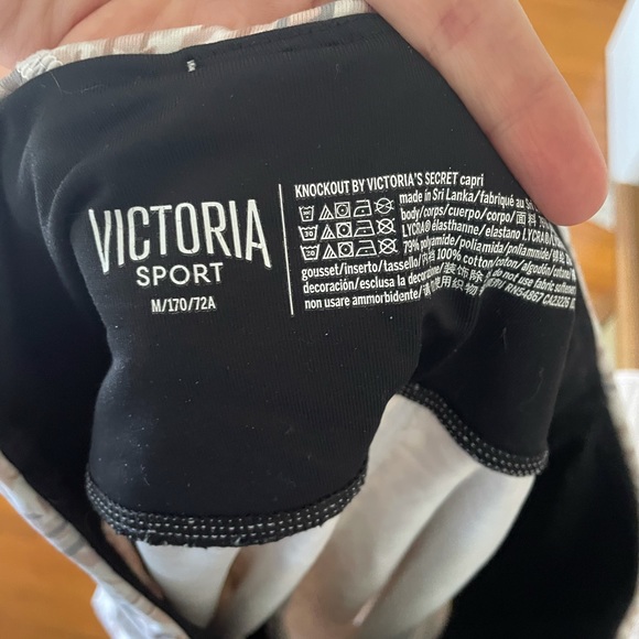 Victoria secret sport crop leggings - Picture 5 of 5